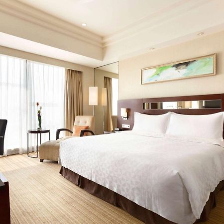 Ramada Plaza Lianyungang Hotel Exterior foto