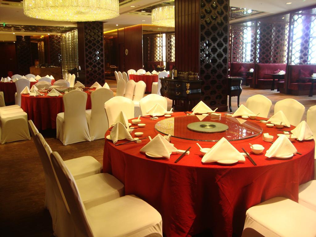 Ramada Plaza Lianyungang Hotel Exterior foto
