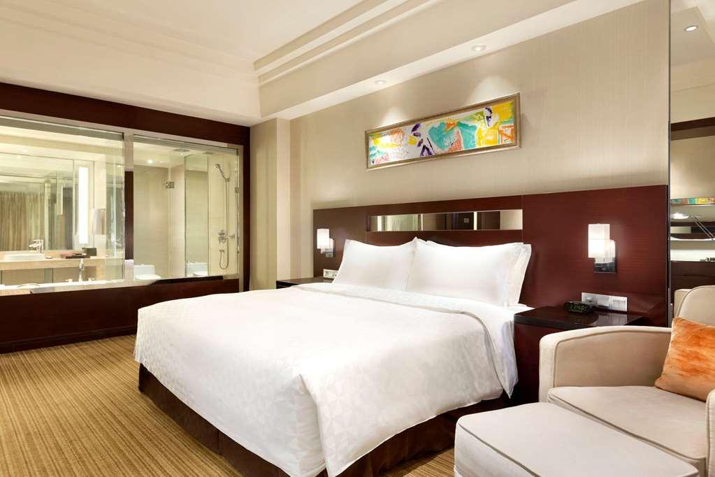 Ramada Plaza Lianyungang Hotel Quarto foto